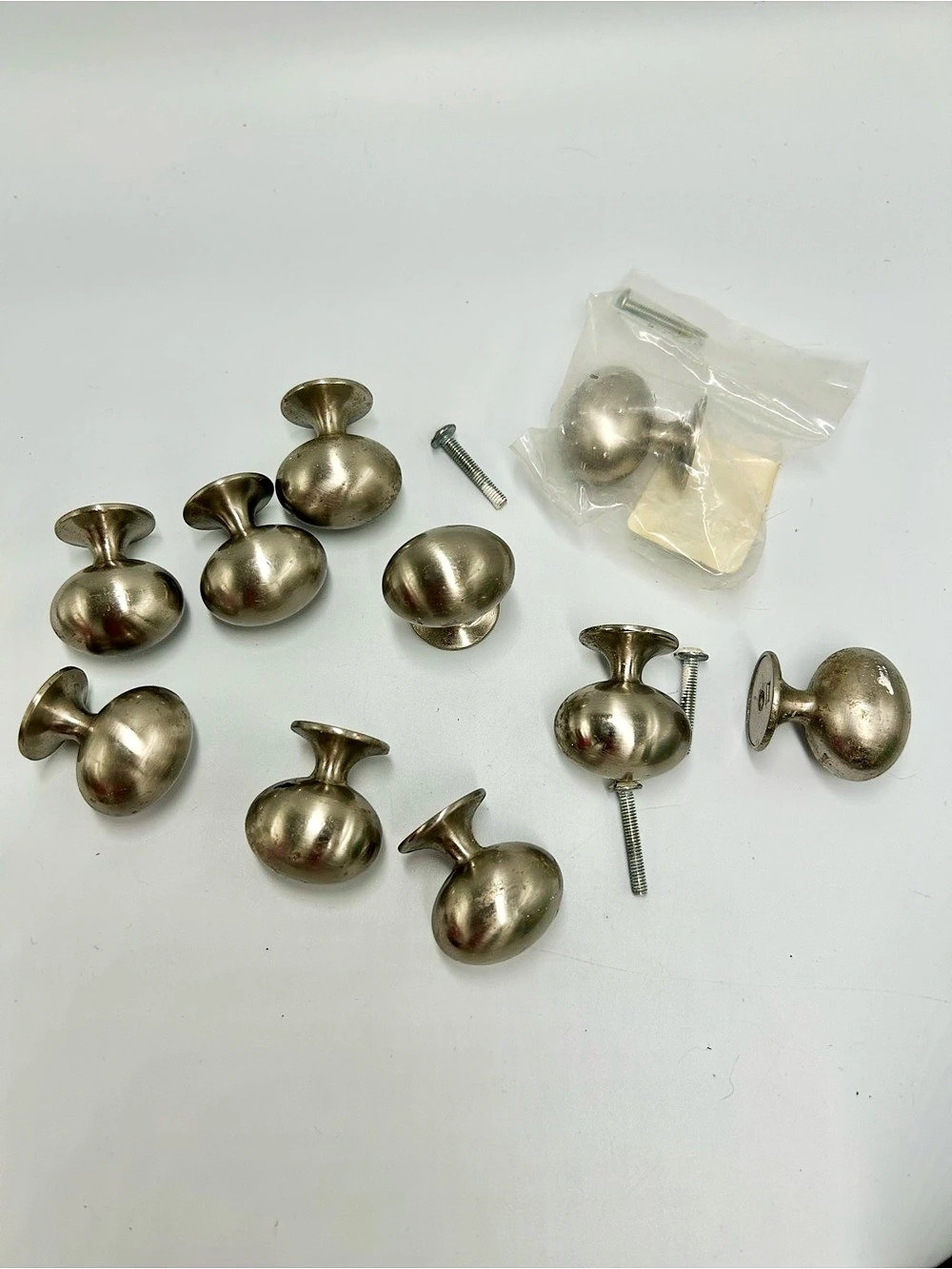 Silver & Silver-Tone Knob Hardware Set